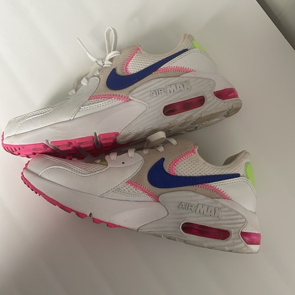 Women’s 6.5 Nike Air Max. - Picture 2 of 4